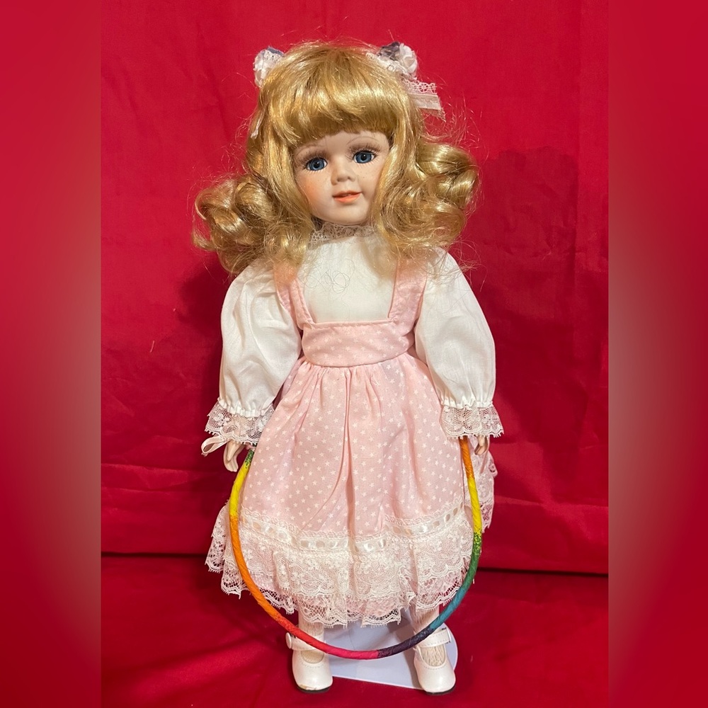Hope Giselle Porcelain Doll Jumping Rope House Of Lloyd